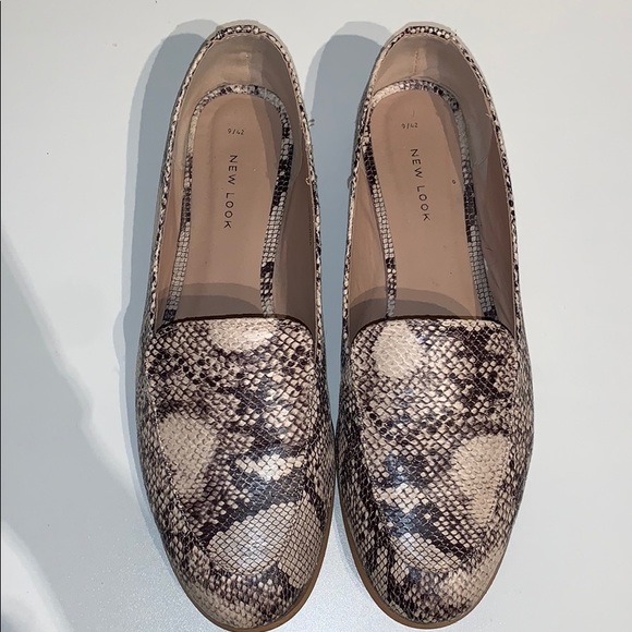 New Look Shoes | New Look Loafer in Snake Print | Color: Black/Cream | Size: 9 | Chantalmsanchez's Closet